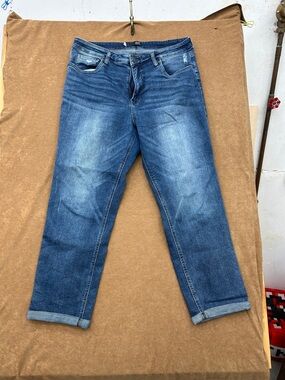 Kut from the Kloth Men's Medium Blue Straight Jeans